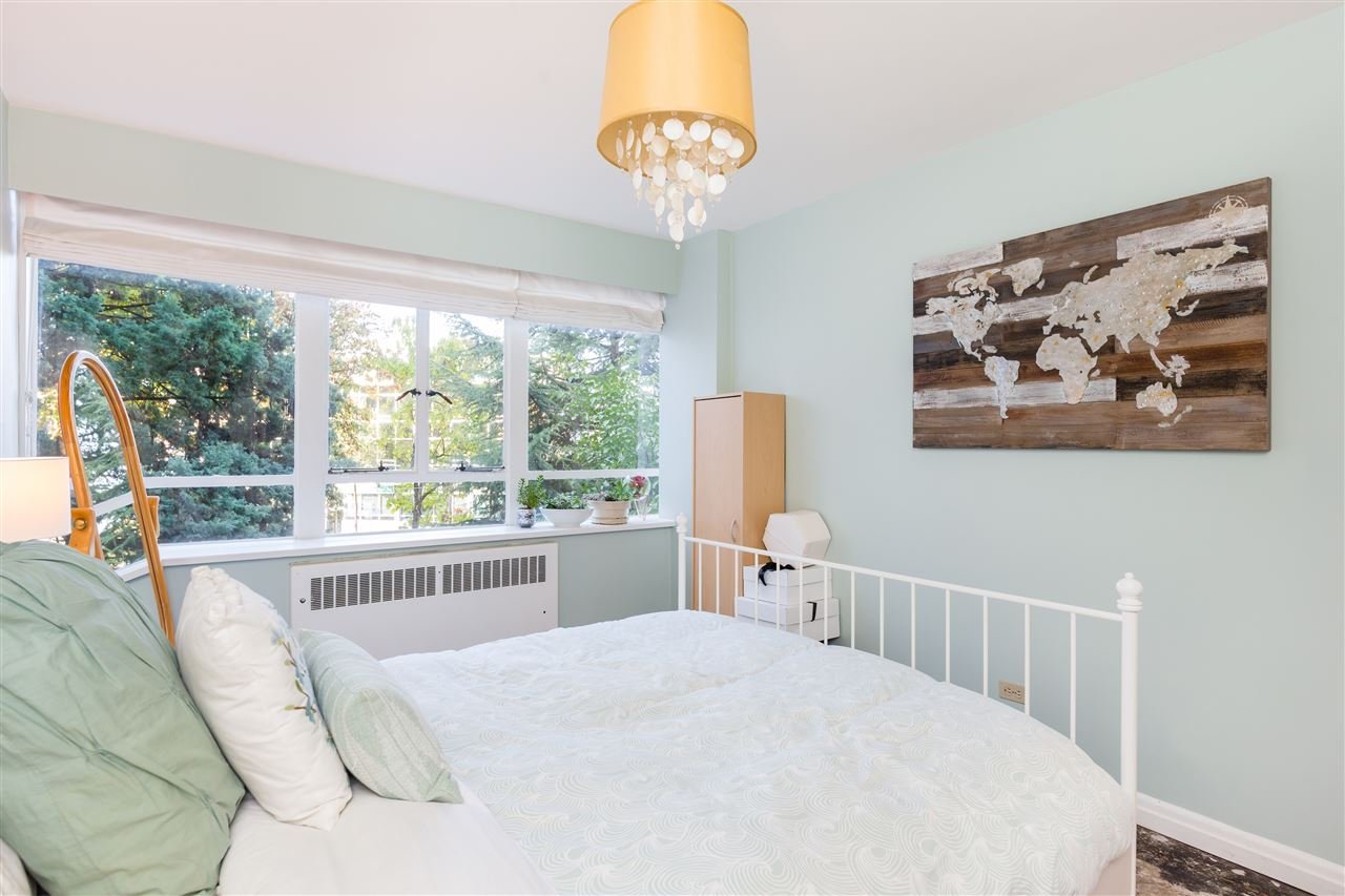 320-1445 Marpole Ave