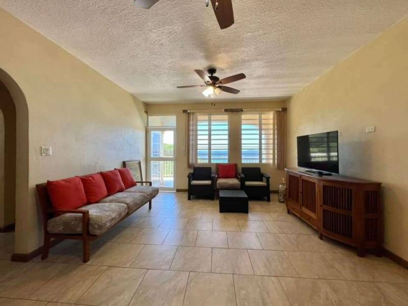 685 Paraquita Bay 2 Bedrooms