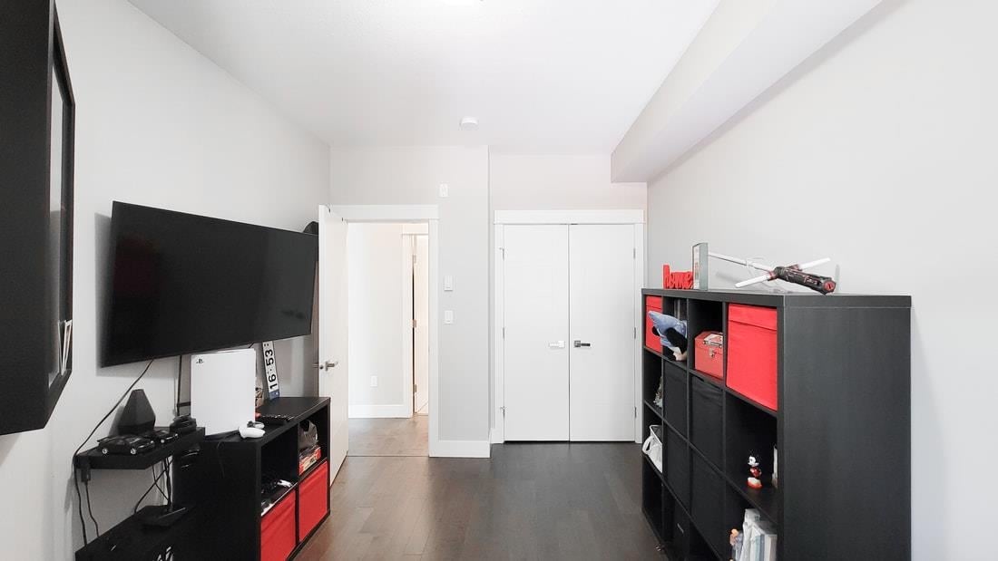 212-2465 Wilson Ave