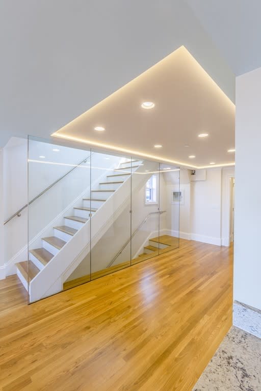 101 Beacon St, Unit PH