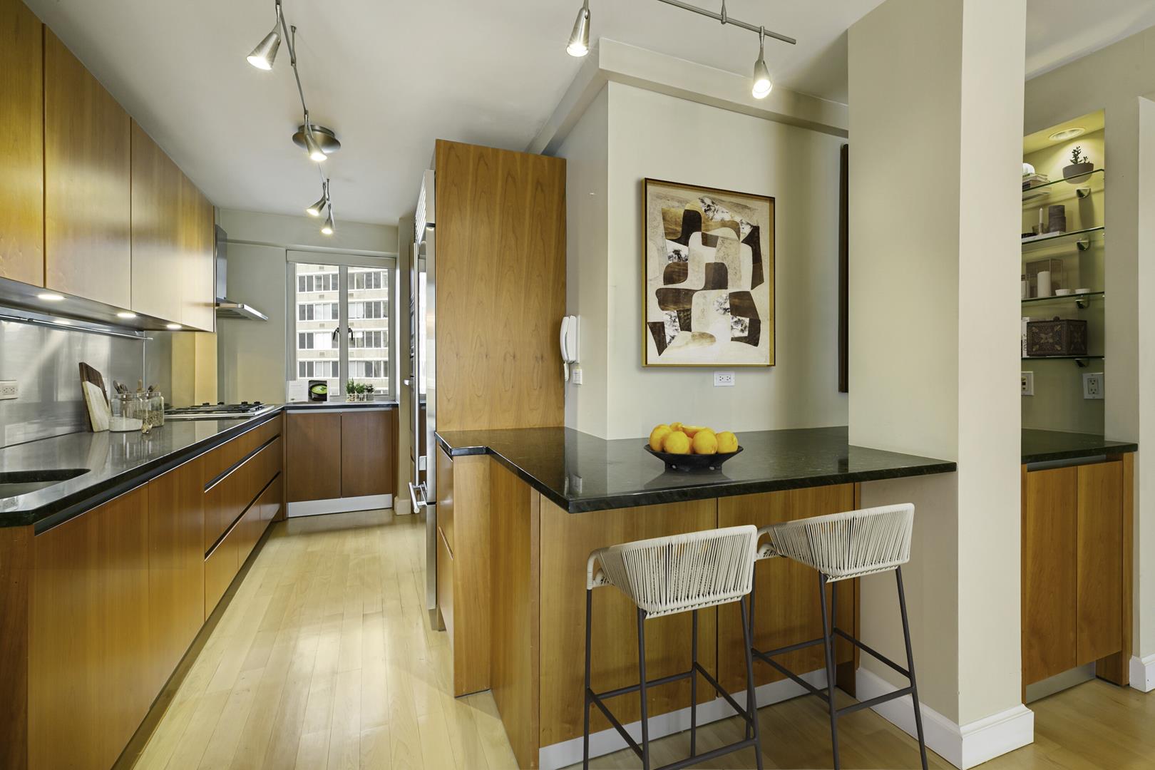 411 East 53rd Street, Apt 19-D
