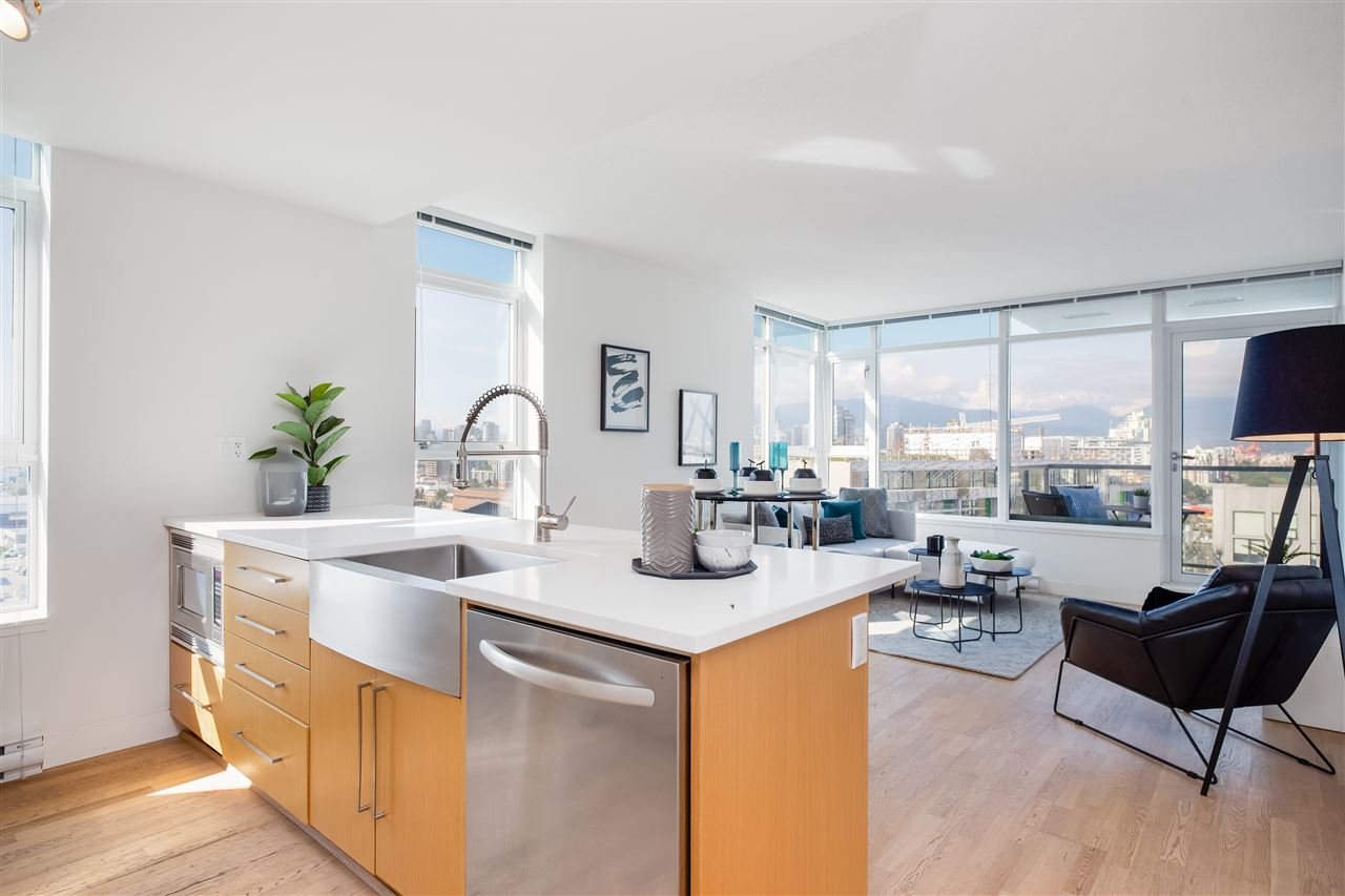 802-250 E 6th Ave