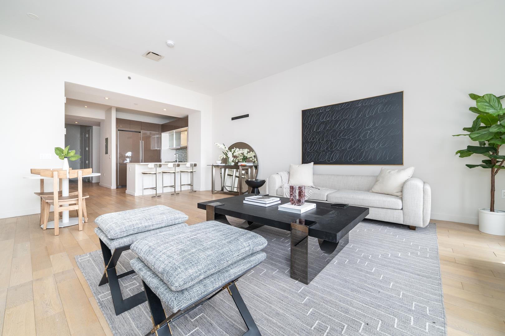 75 Wall Street, Apt 32-R