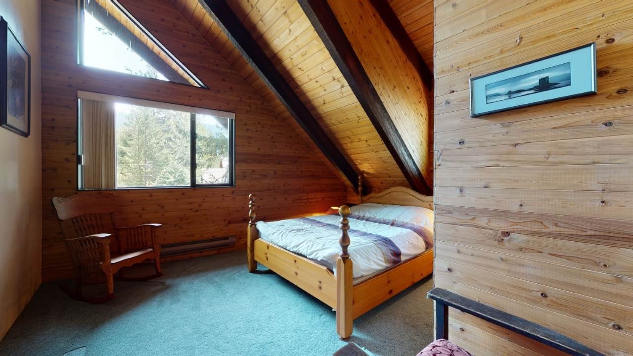 49 Garibaldi Dr