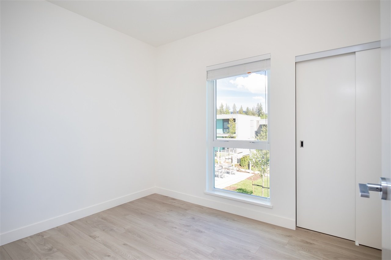 34-3596 Salal Dr