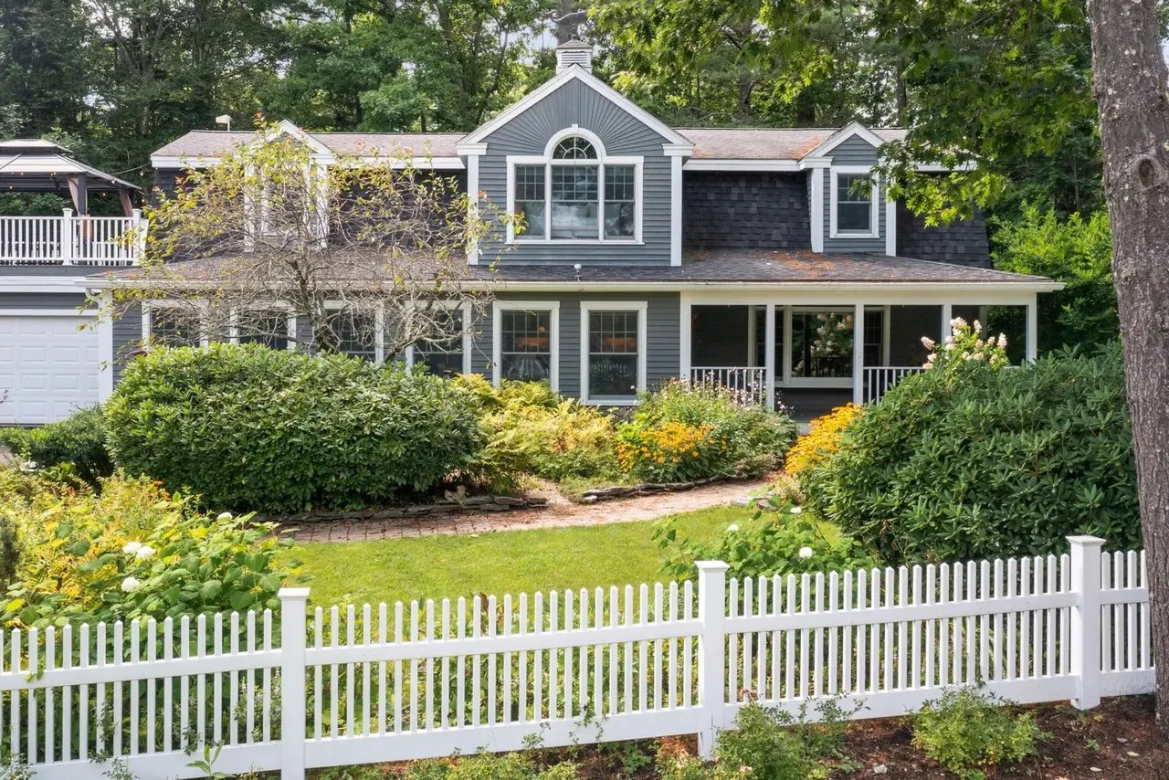 New Listing! 894 Princes Point Road, Yarmouth, ME 04096 – $1,575,000