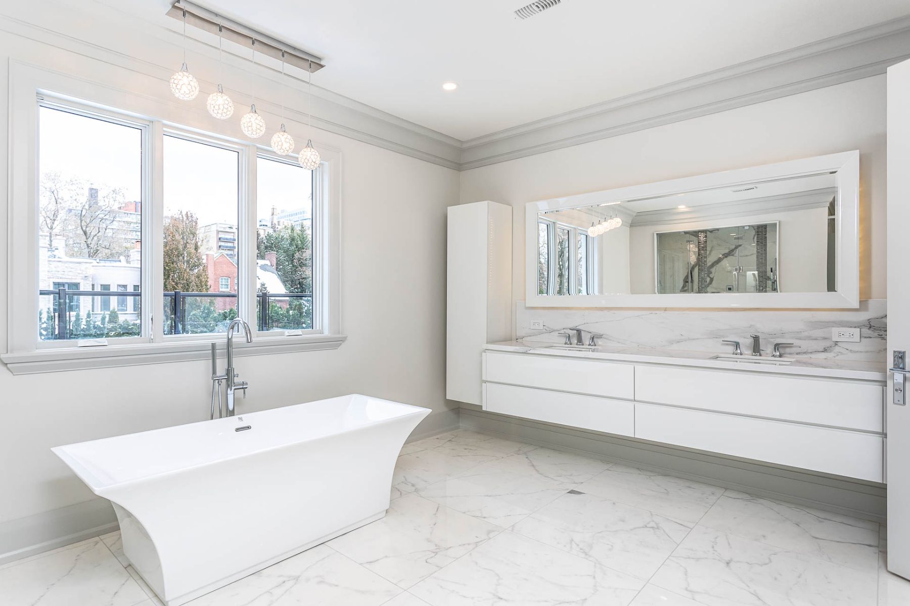 49 Dunvegan Rd