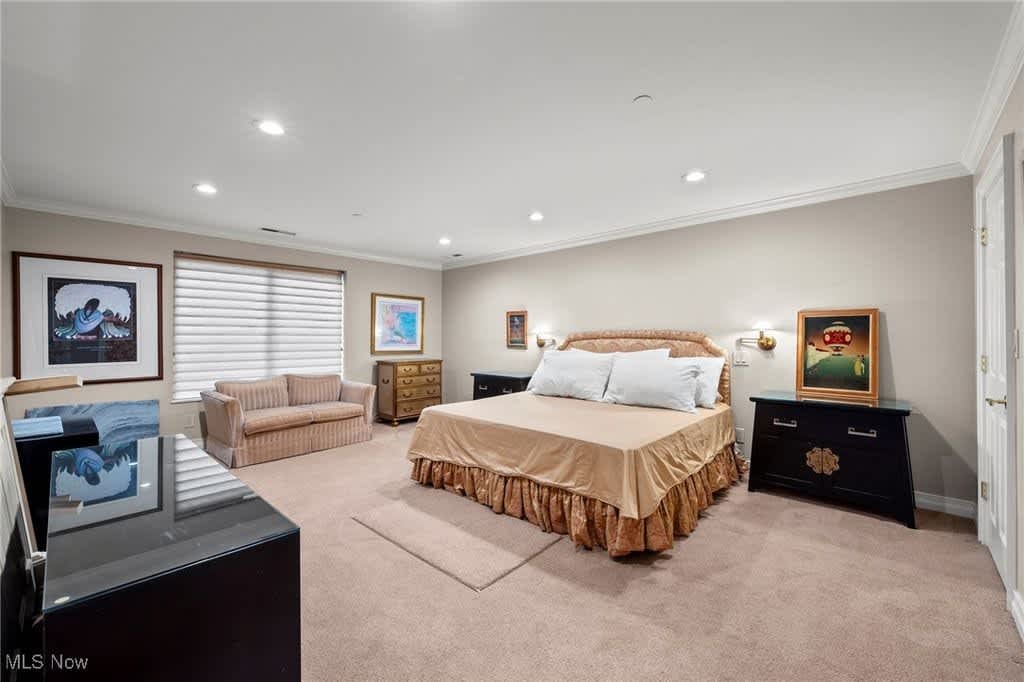 27500 Cedar Road 602