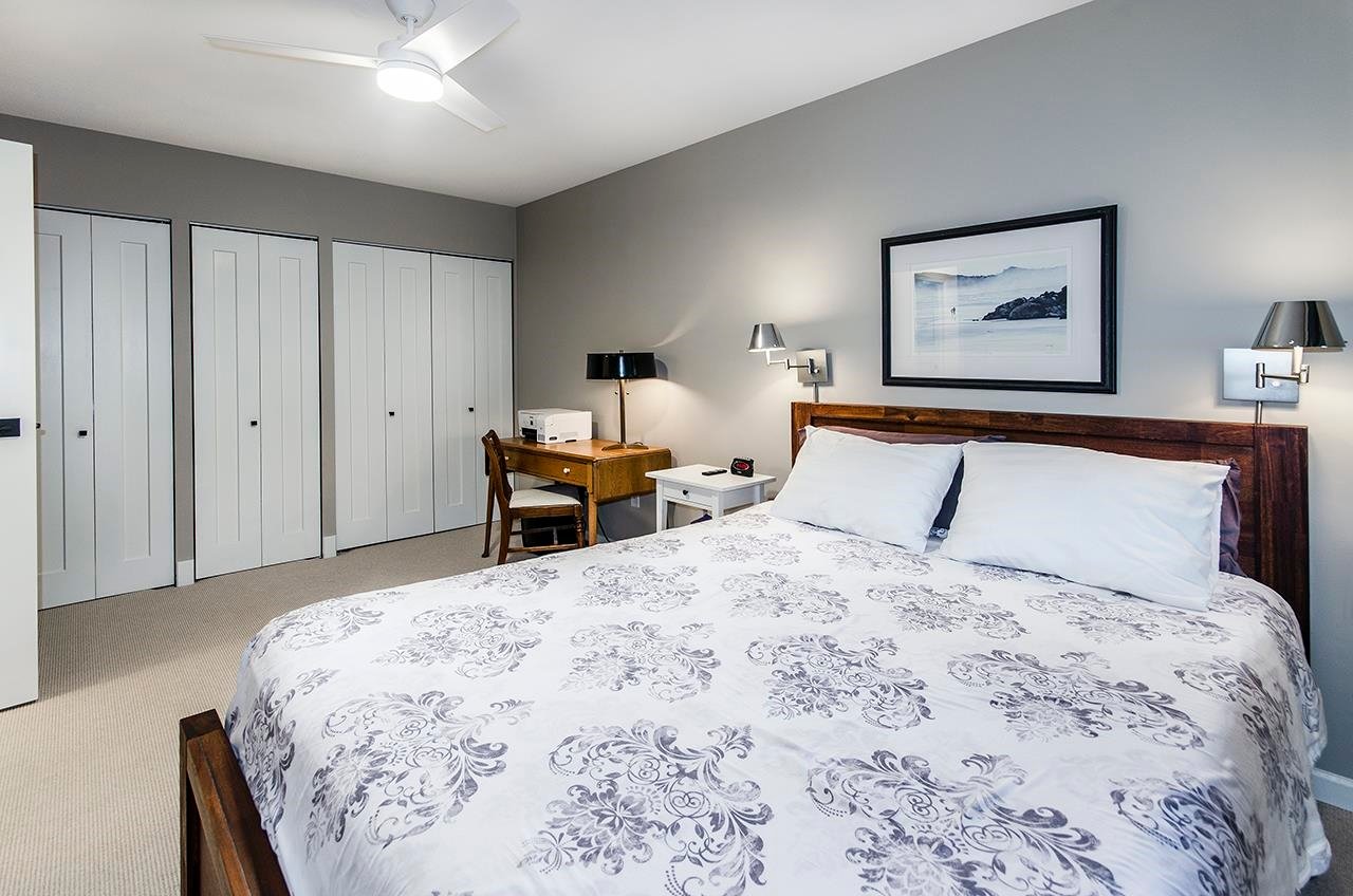 211-235 Keith Road, West Vancouver
