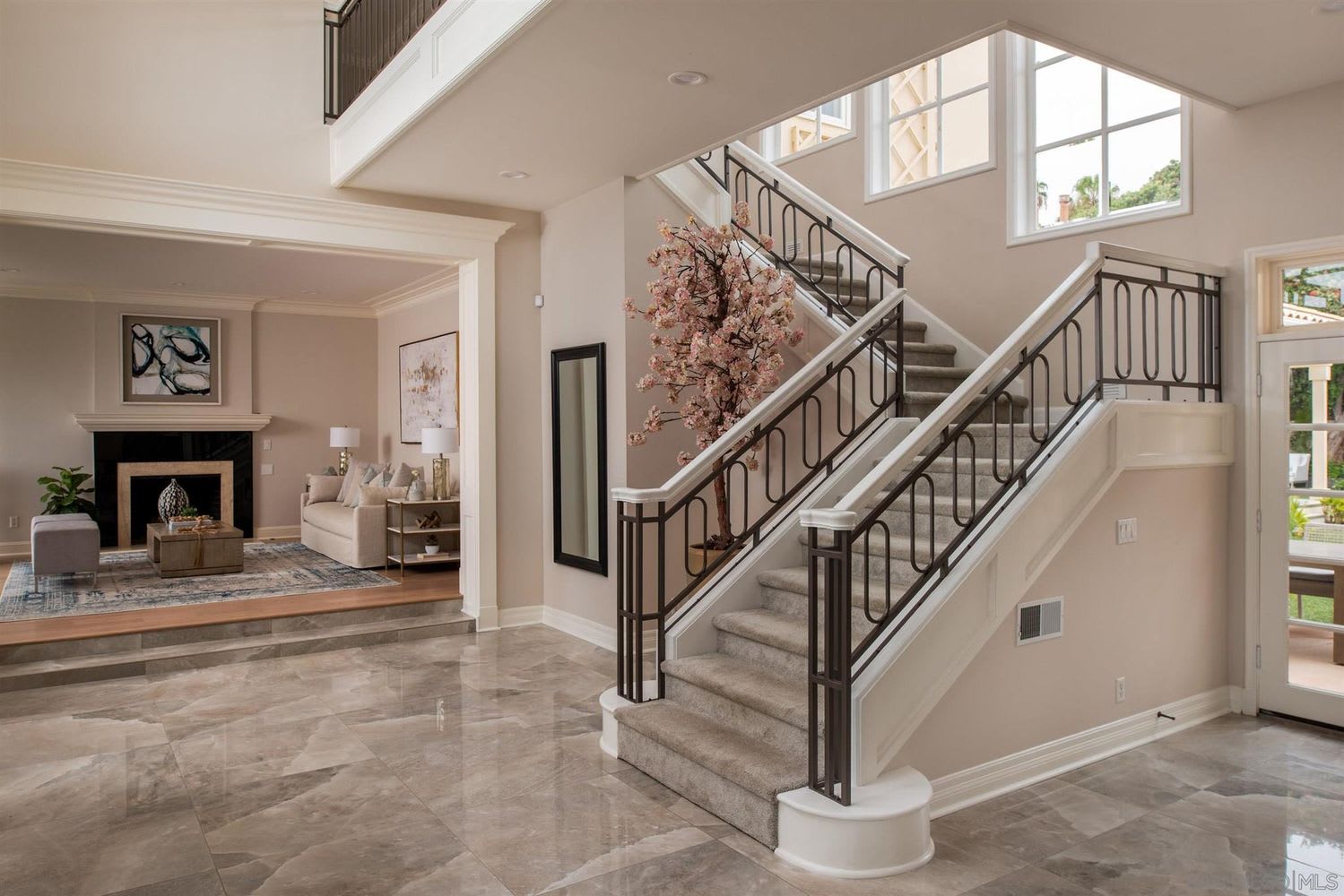 6331 Camino De La Costa