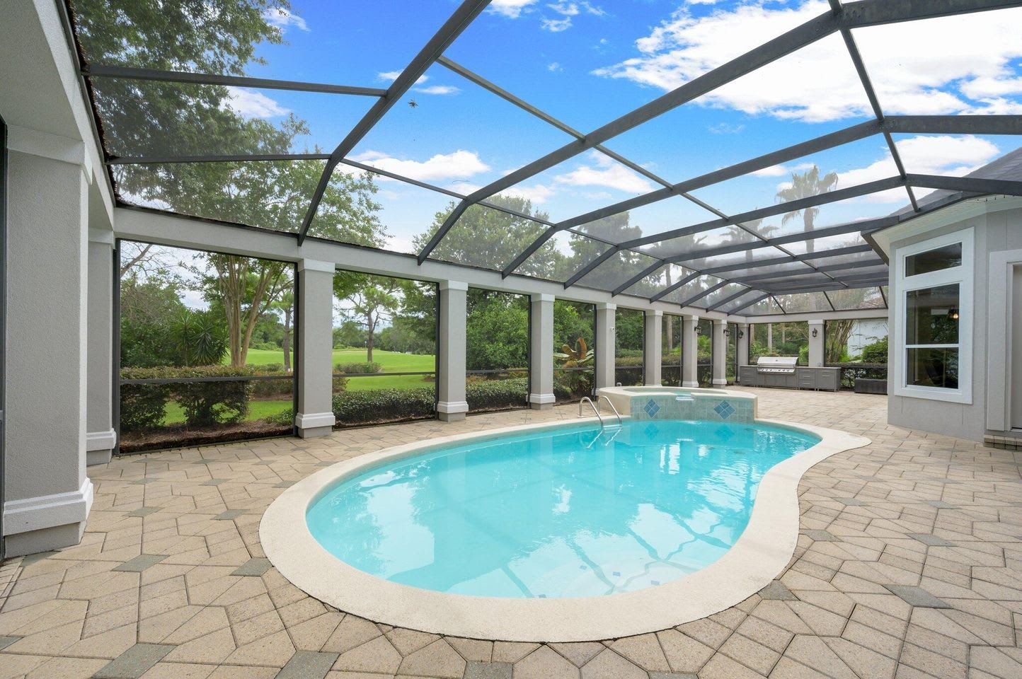 6290 Augusta Cove