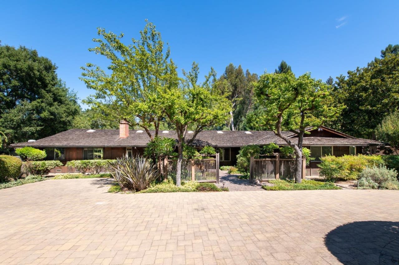 321 Grove Drive