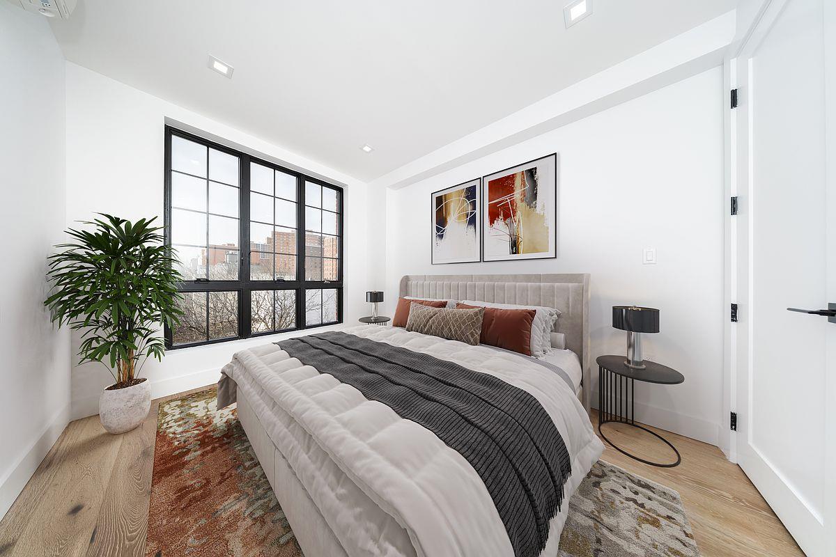 311 Franklin Avenue, Apt 2-A