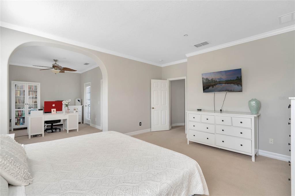 9707 Moss Rose Way