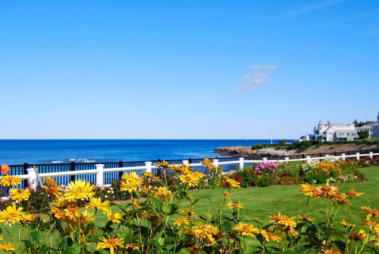 10 Tips to Get Your Home Prepared for the Summer Season