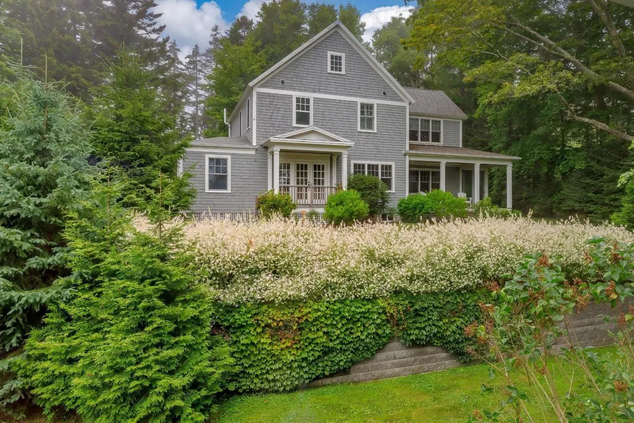 New Listing: 3 and 5 Graves Lane, Northeast Harbor, Mount Desert, ME 04662 – $2,750,000