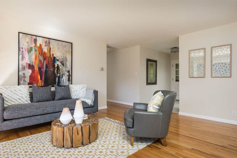 4834 Clarendon Dr