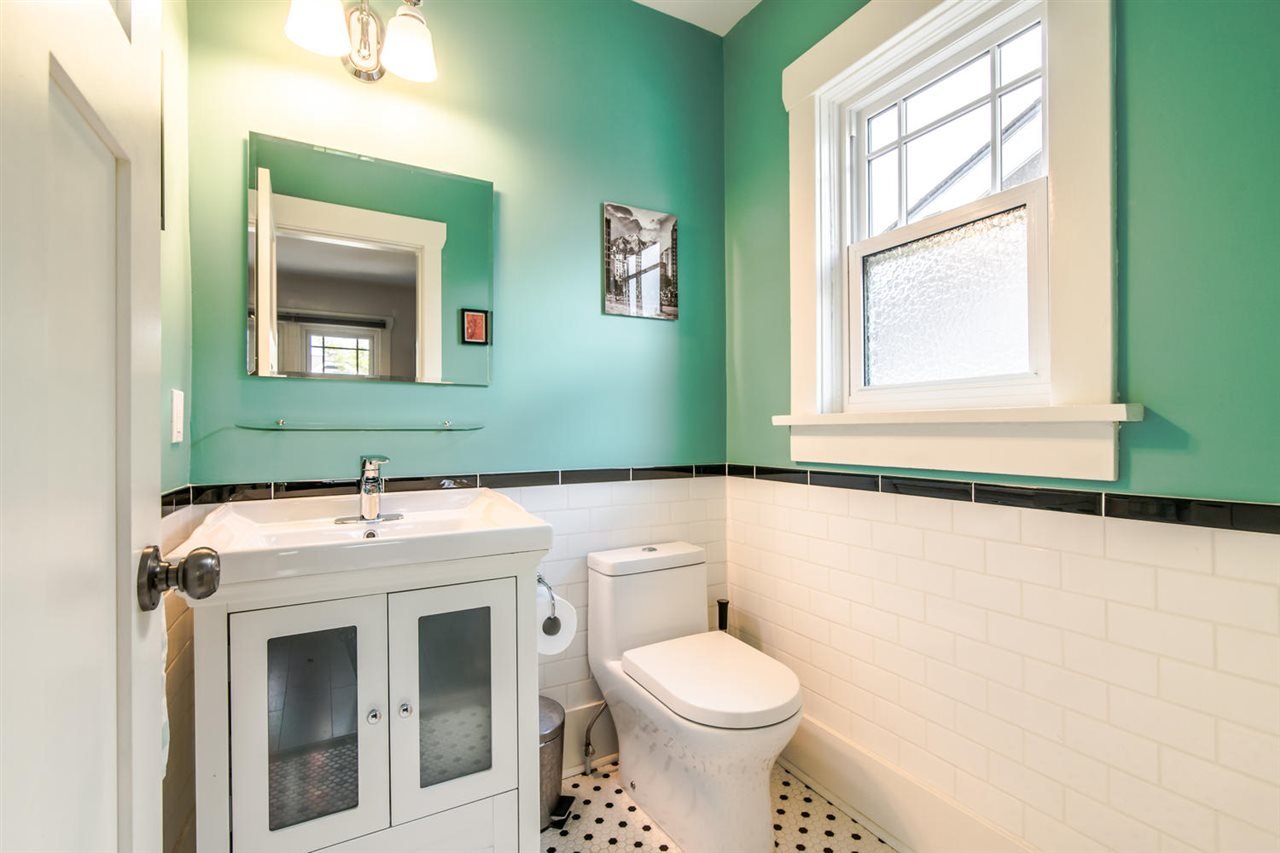3438 Pandora St