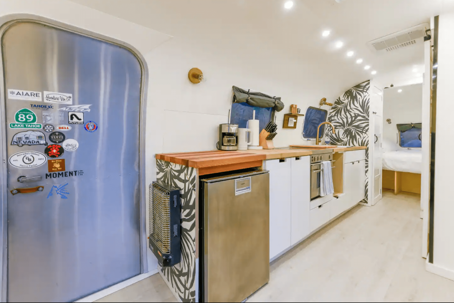 Las Flores Airstream