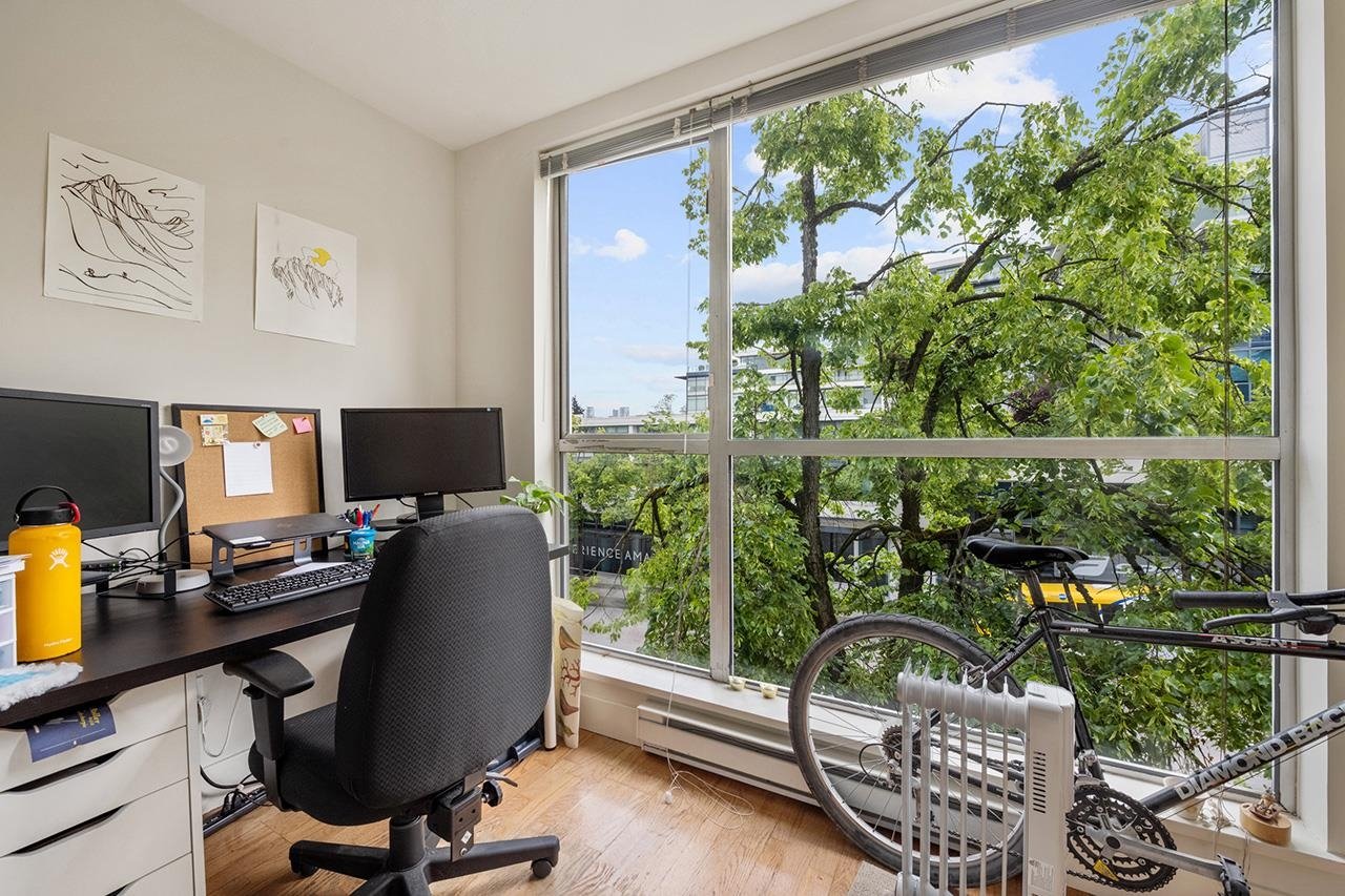 214-1823 W 7th Avenue, Vancouver