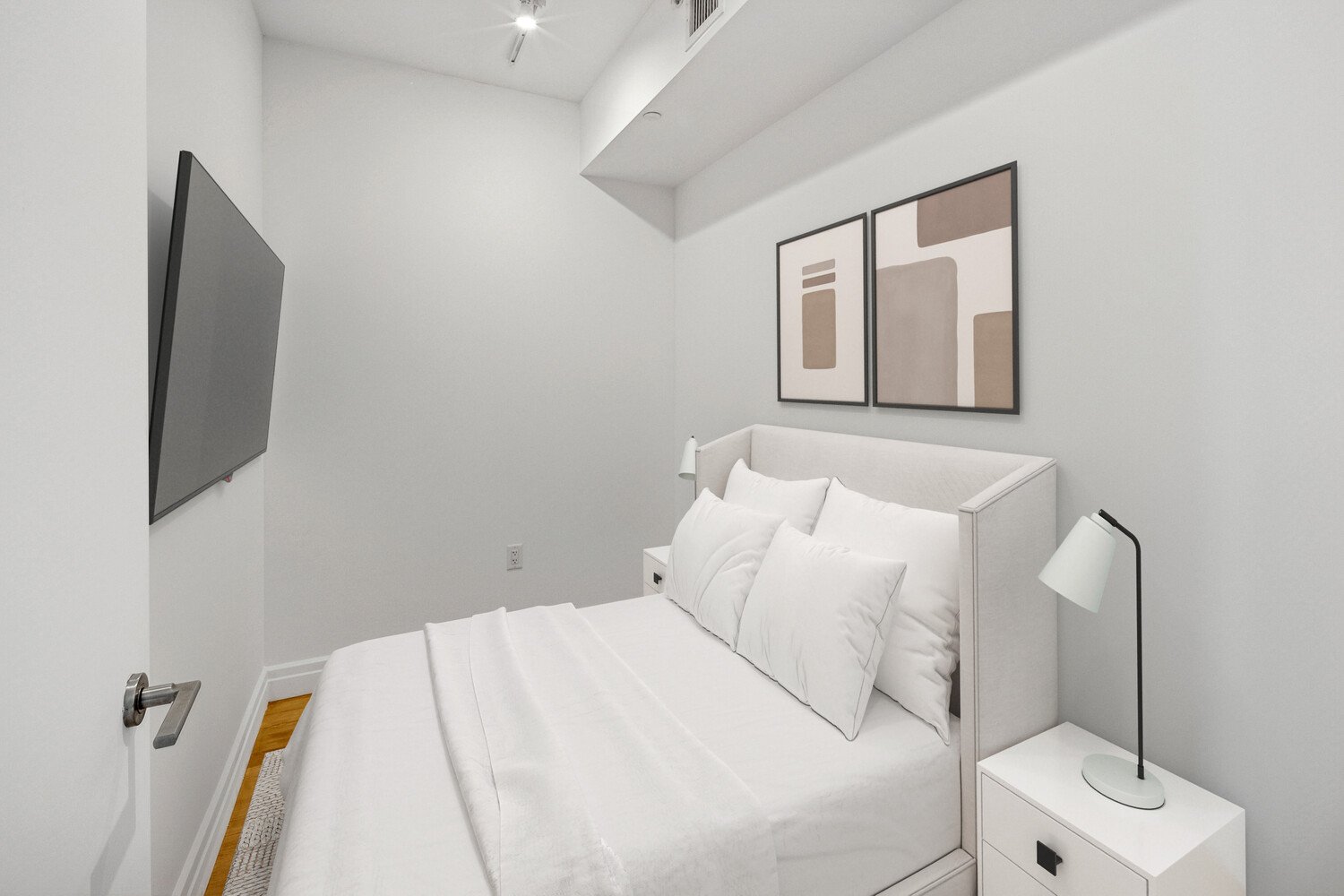 550 West 54th Street, Apt 23Y