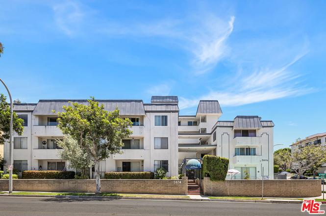 5974 Buckingham Pkwy #301