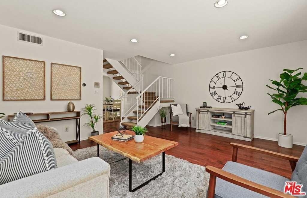 746 N Eucalyptus Avenue Unit 6