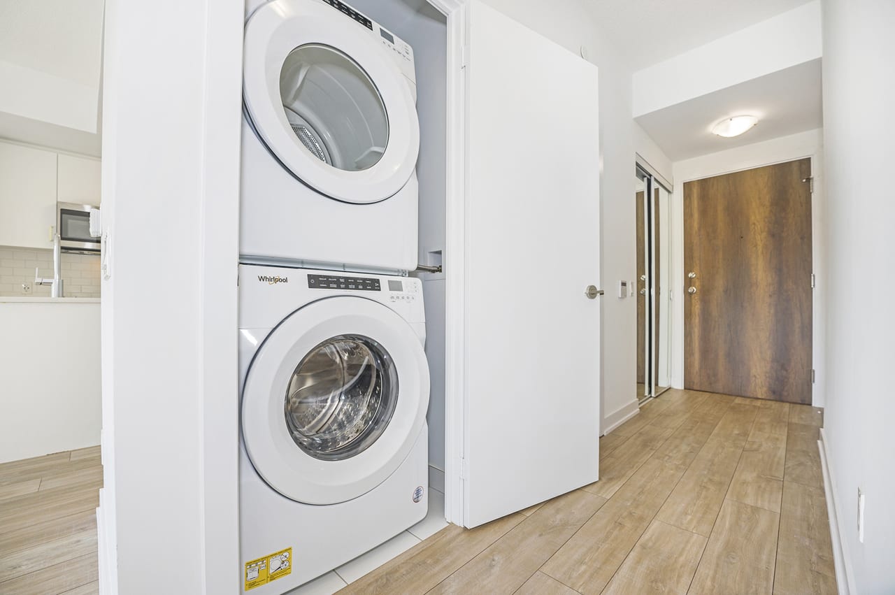 251 Manitoba St Unit: 117