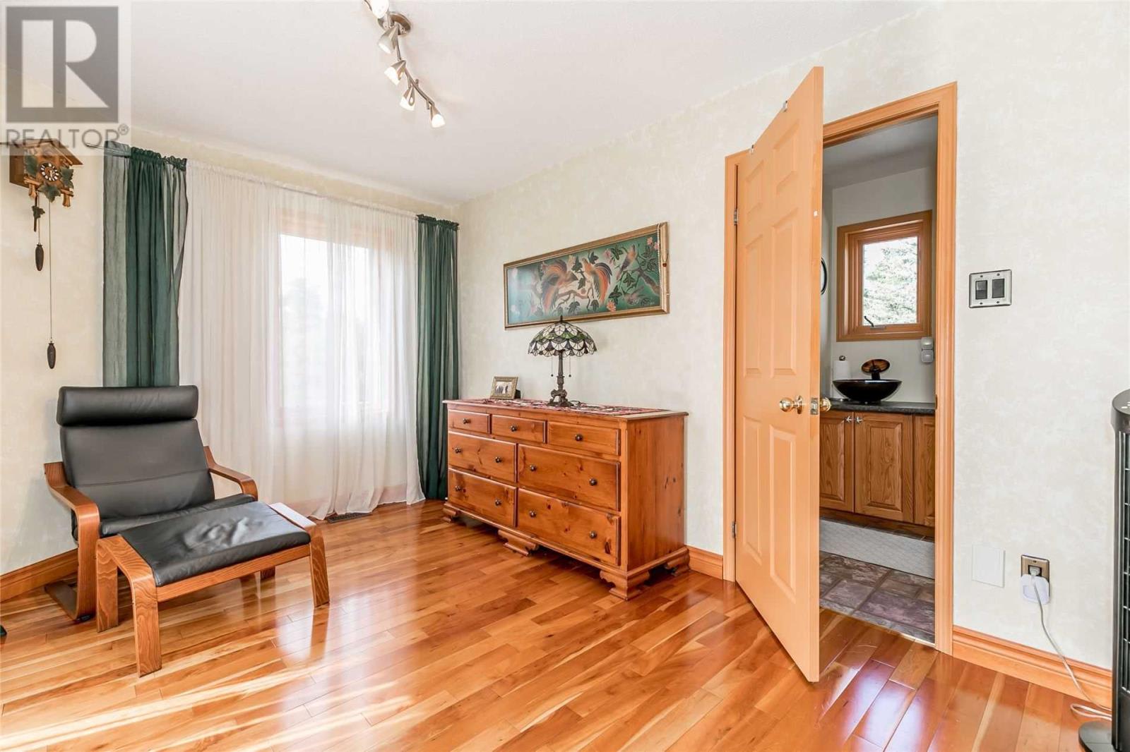 9 Pyne Hills Crt New Tecumseth