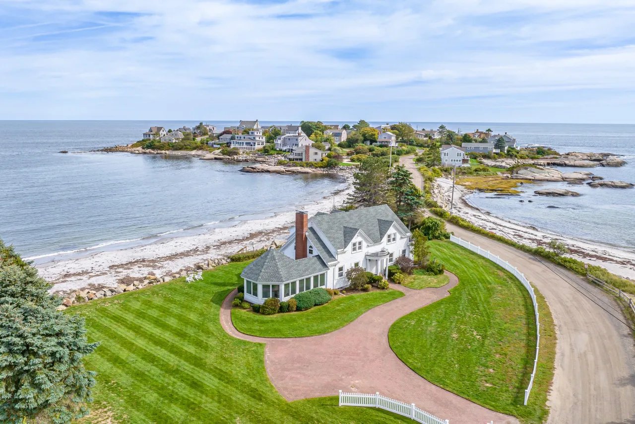 New Oceanfront Listing! 1 Sea Spray Drive, Biddeford, Maine – $3,750,000
