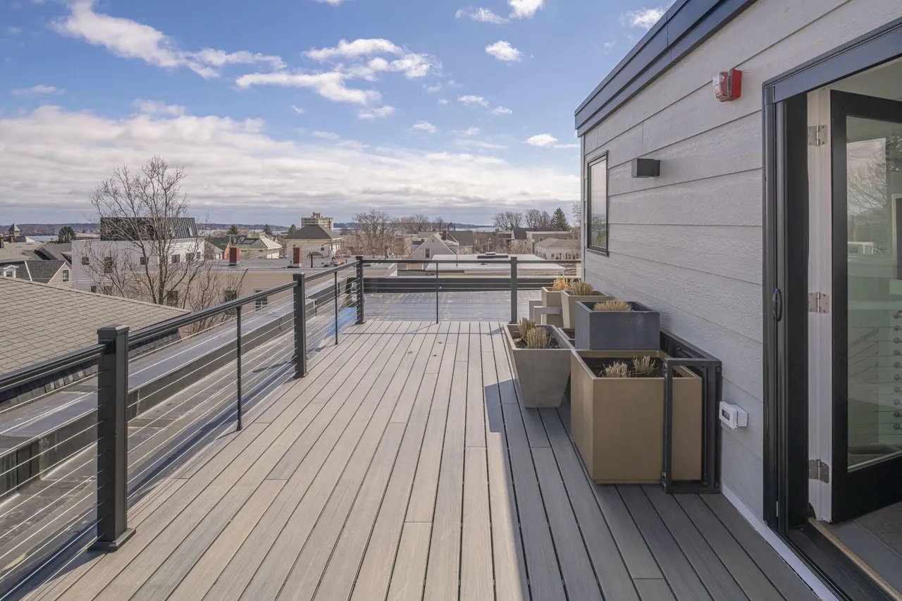Condo For Sale ~ 5 Cumberland Ave, #6, Portland