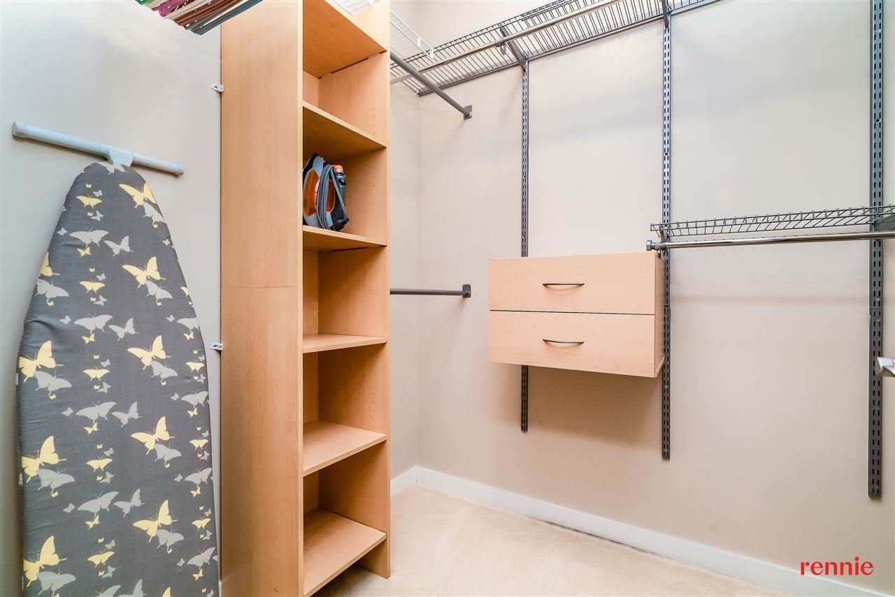 90-9229 University Cres