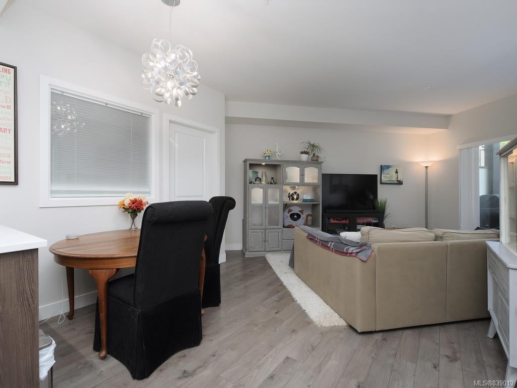 203-1000 Inverness Rd