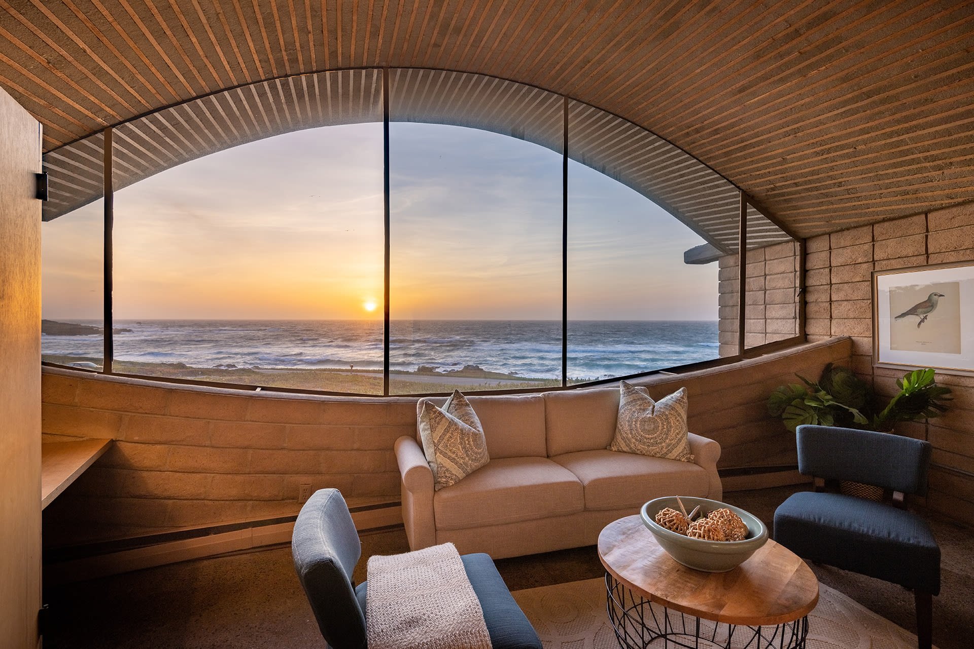 Pebble Beach Icon - Fanshell Beach House - 3137 17 Mile Drive