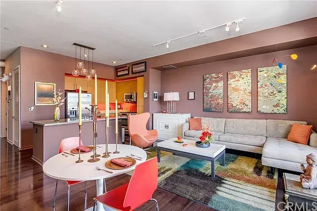 133 The Promenade N Unit 431