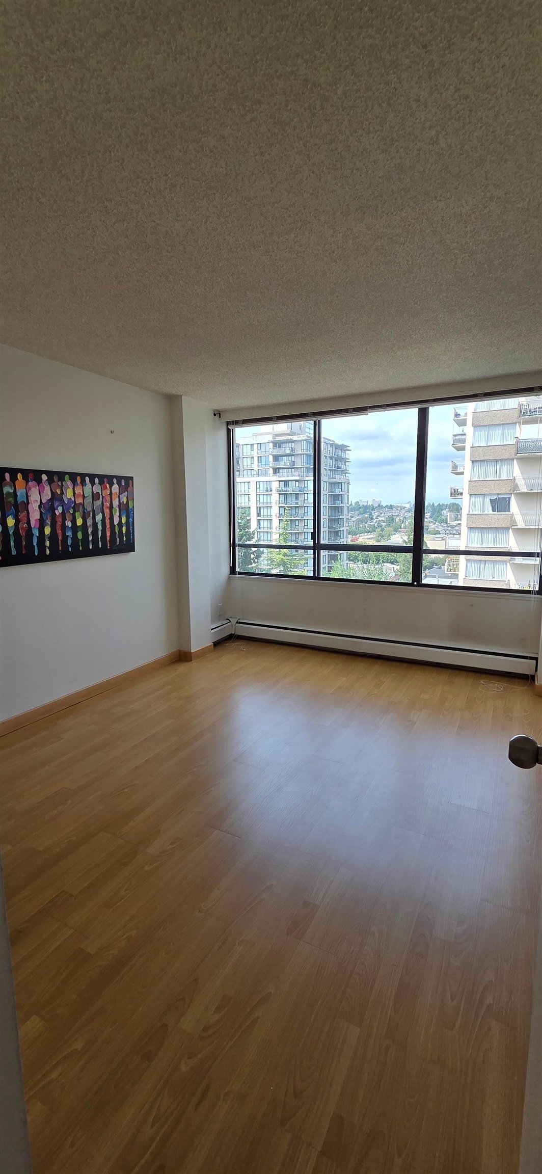 1103-710 Seventh Ave