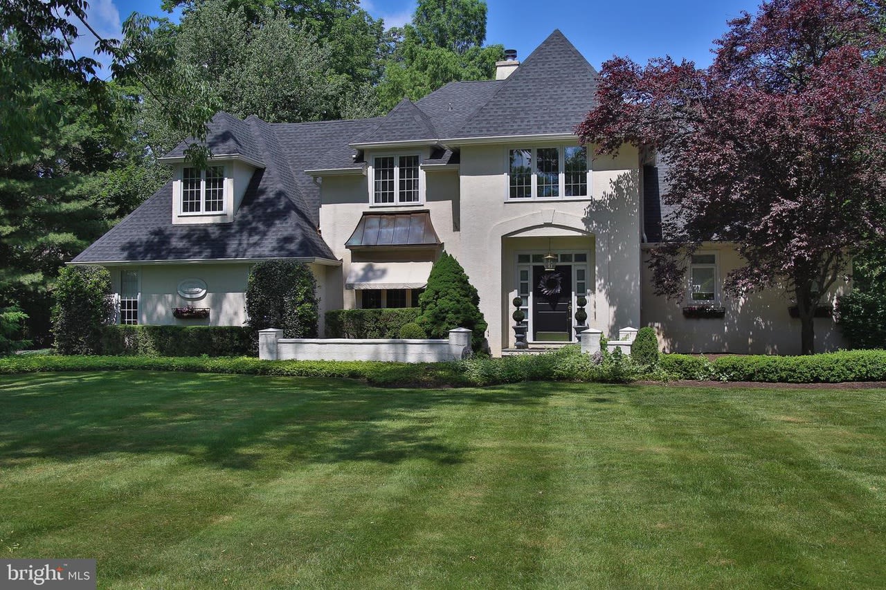 38 Villa Dr