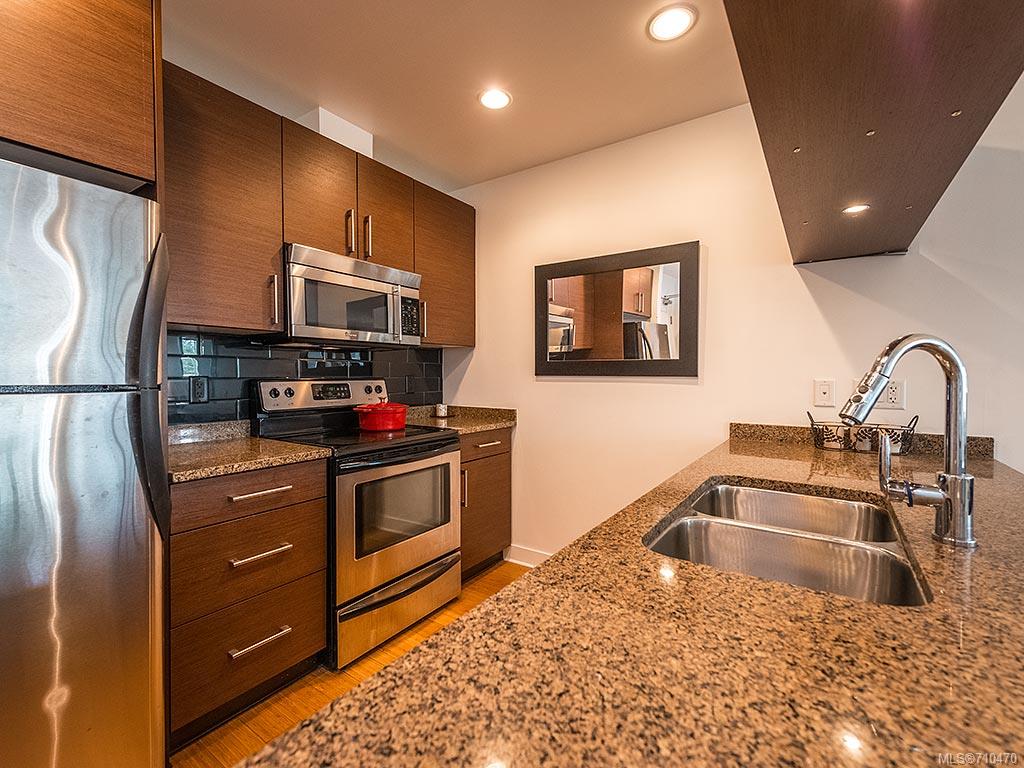 312-4394 West Saanich Rd, Saanich