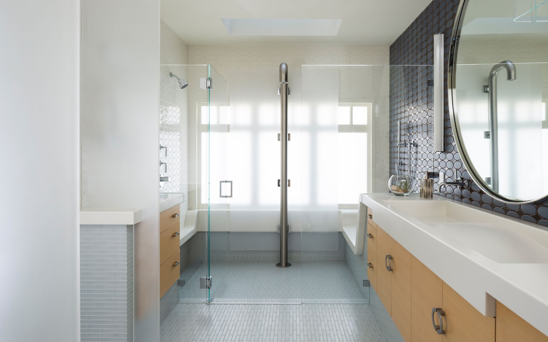 Contemporary Gem In Cow Hollow