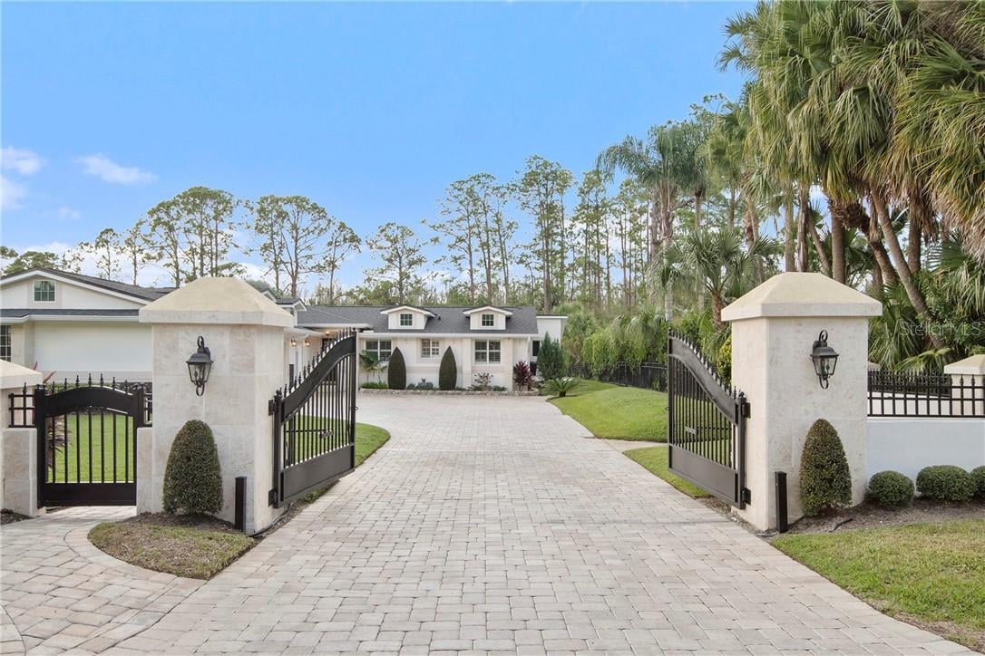 10340 POCKET LANE