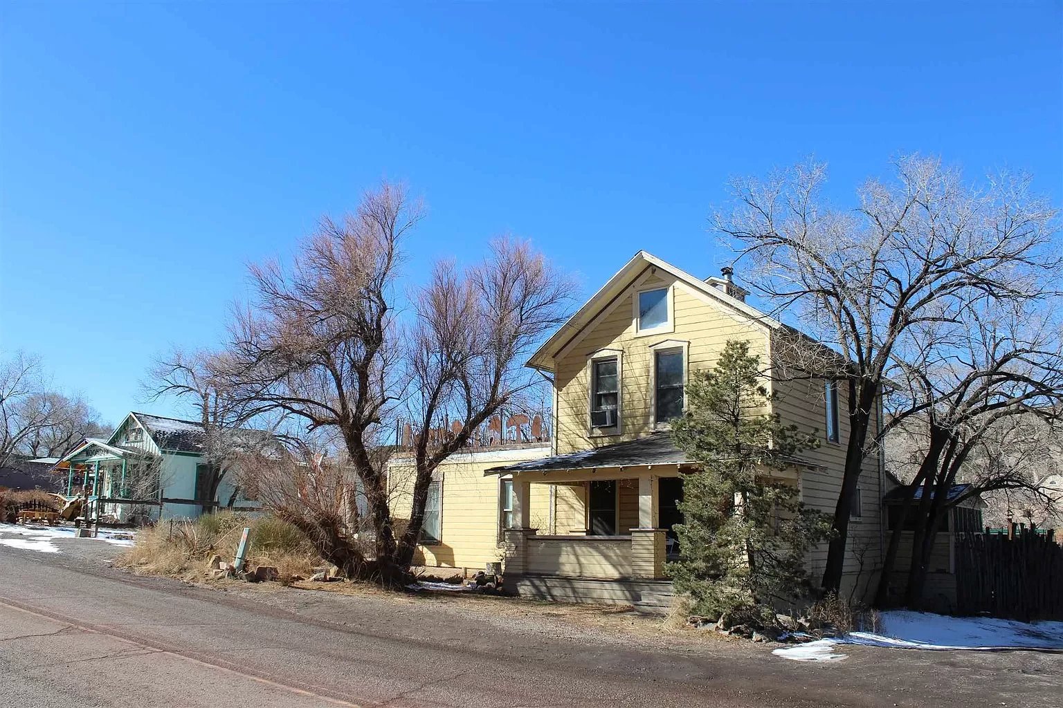 2873 State Highway 14 N