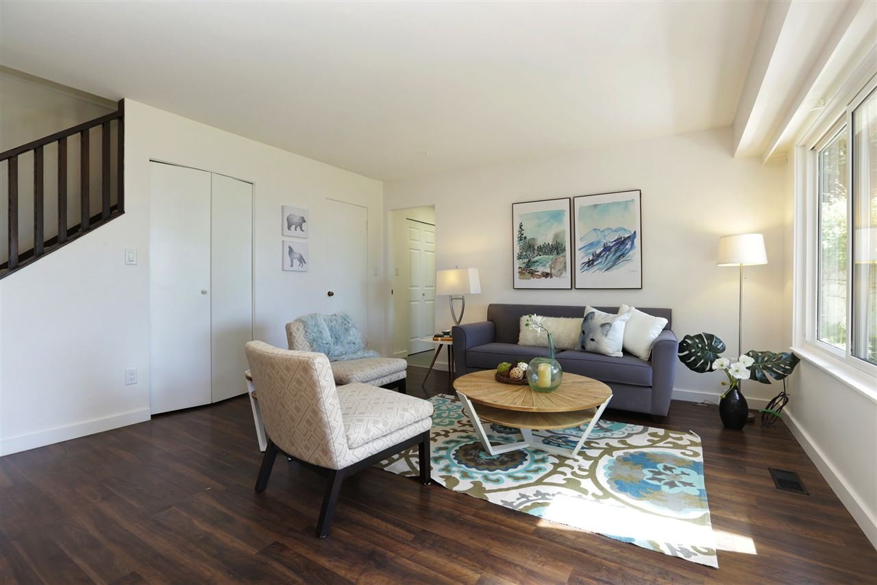 230 Mountain Dr