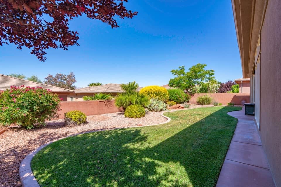 1635 NORTH SONORAN DRIVE 