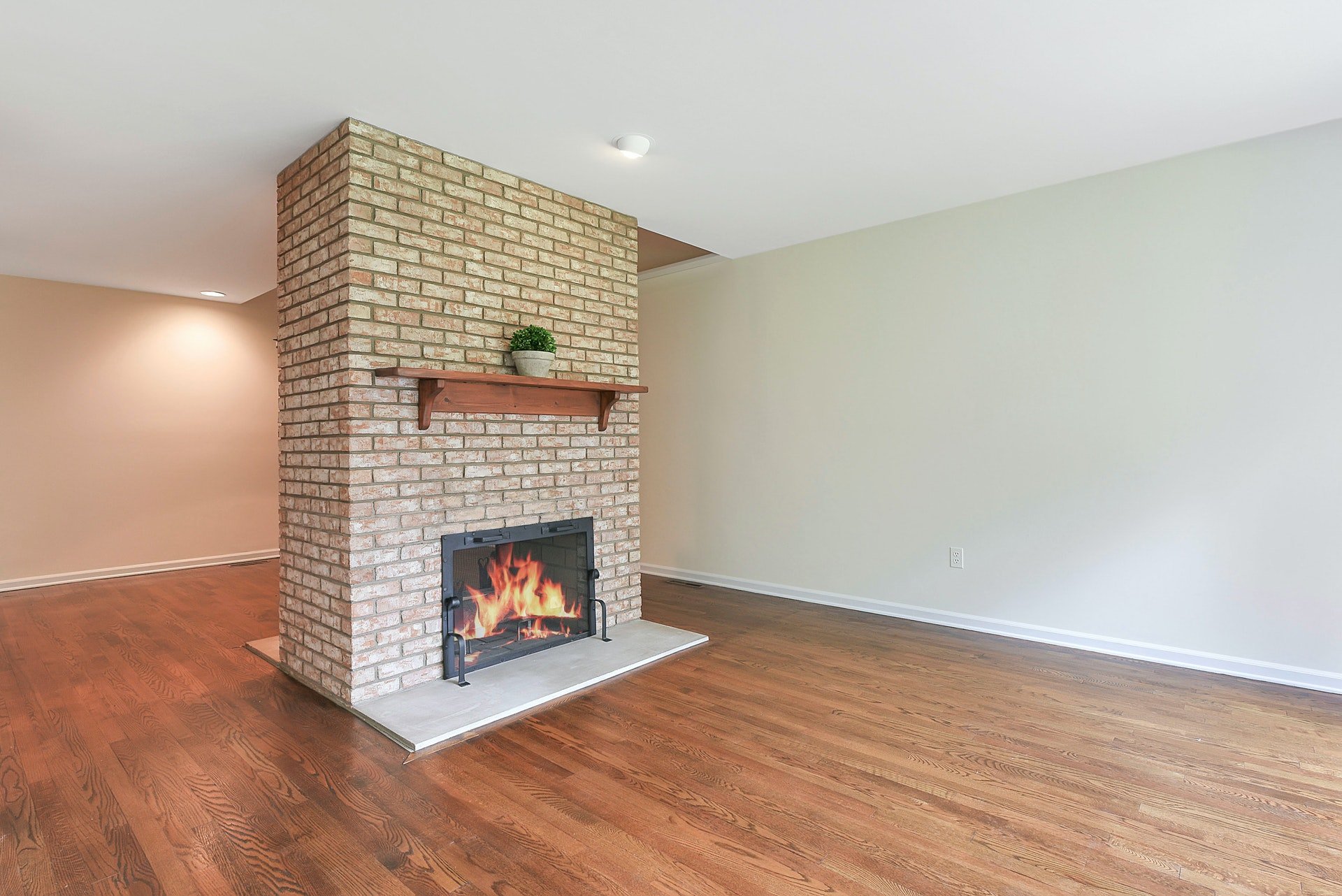 21 Whitman Lane