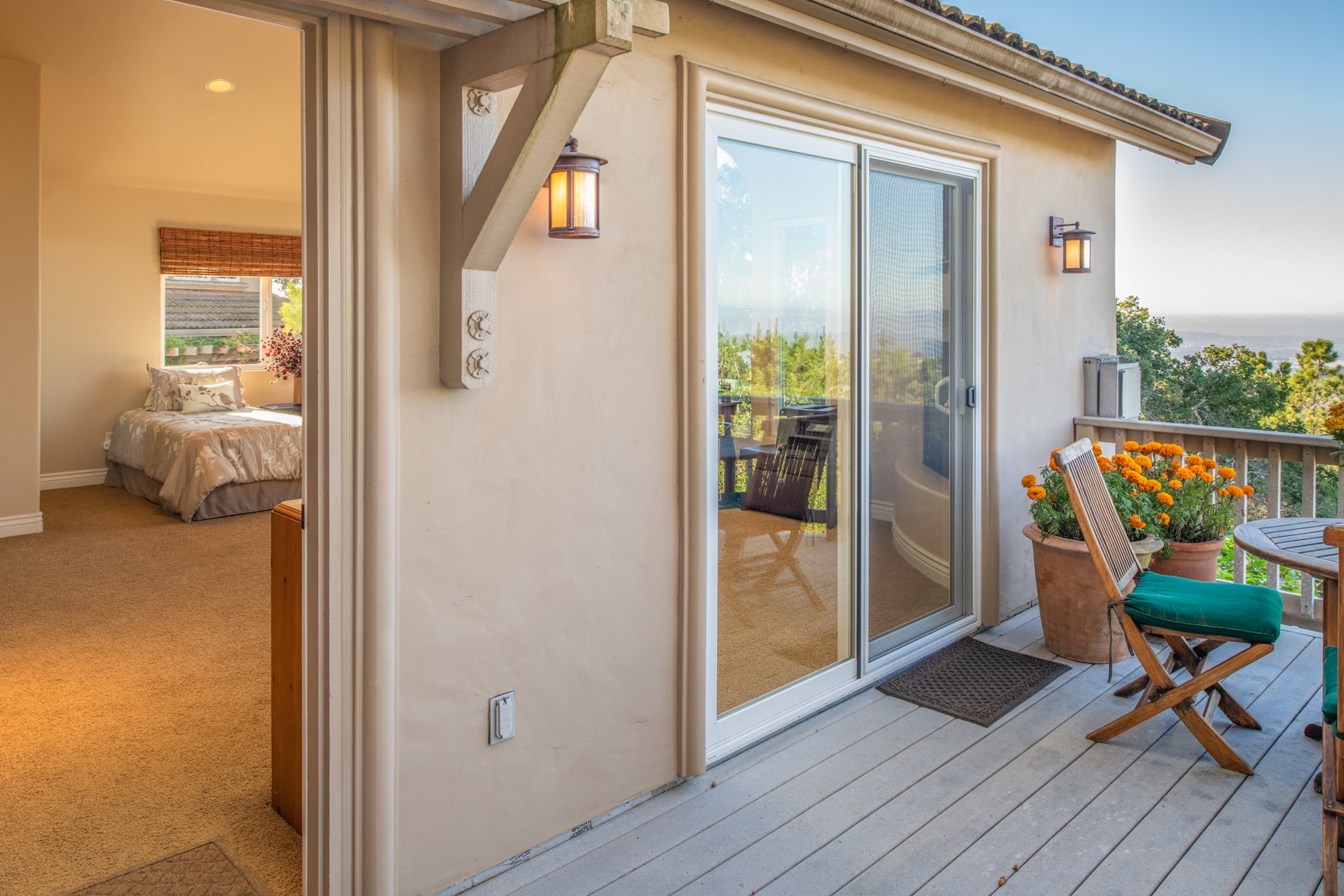 Panoramic Peninsula Views
