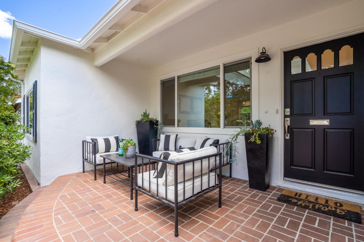 15720 Loma Vista Ave, Los Gatos, CA 95032-3637