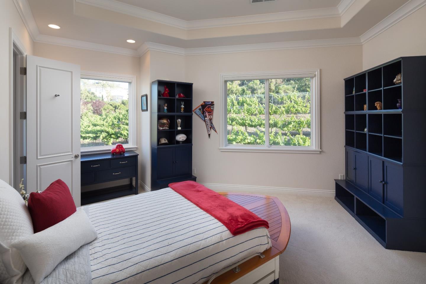 Grand Silver Creek Country Club Estate