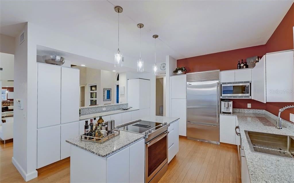 321 Ringling Point Dr.