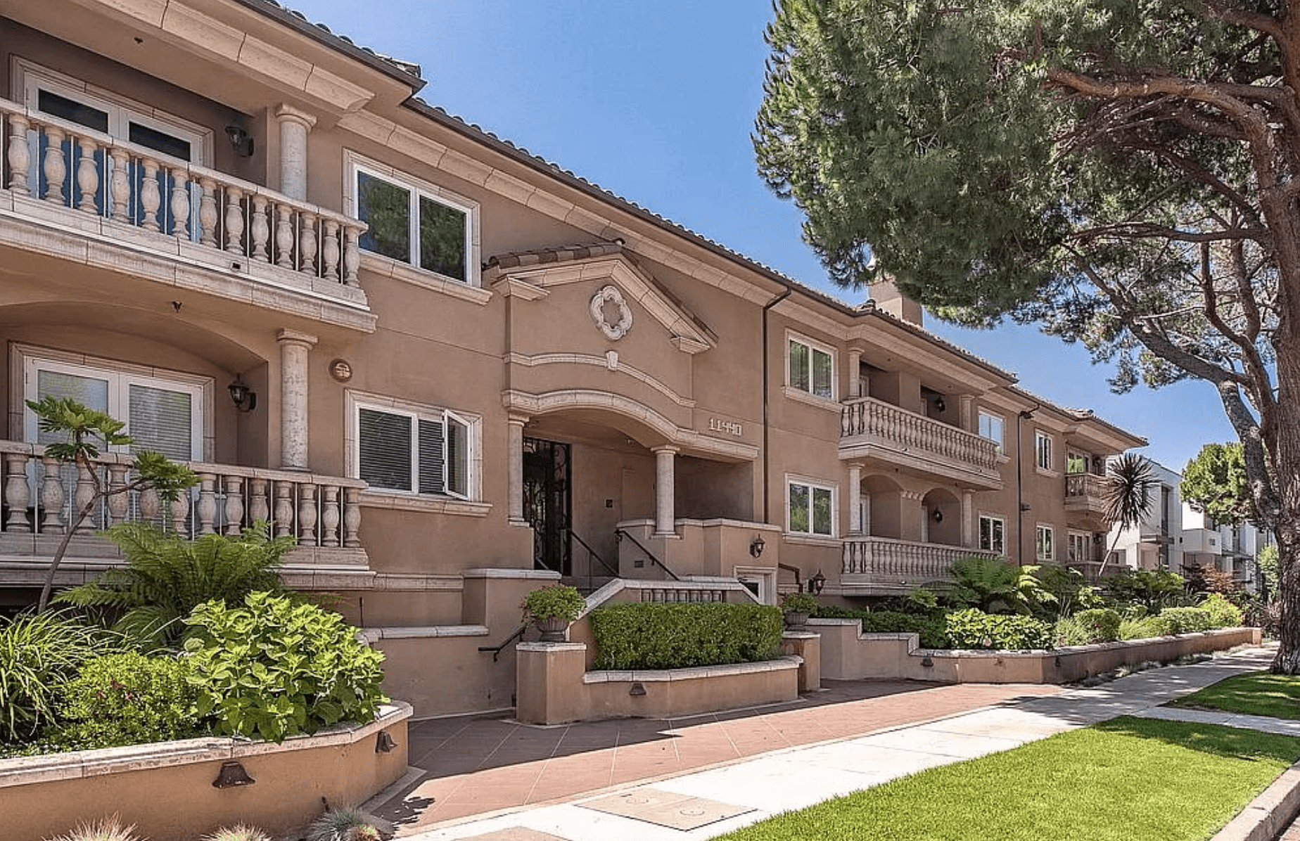 11440 National Blvd # 9