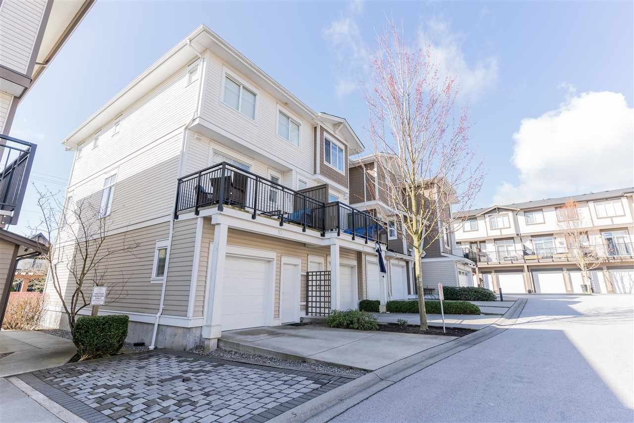 10-19433 68 Avenue, Surrey